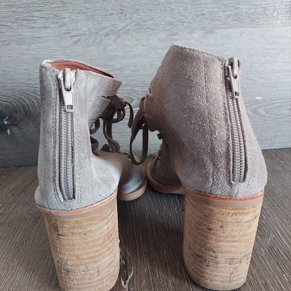 Jeffrey Campbell Corwin Lace Up Suede Block Heel Bootie Sandal 10 - Picture 5 of 12